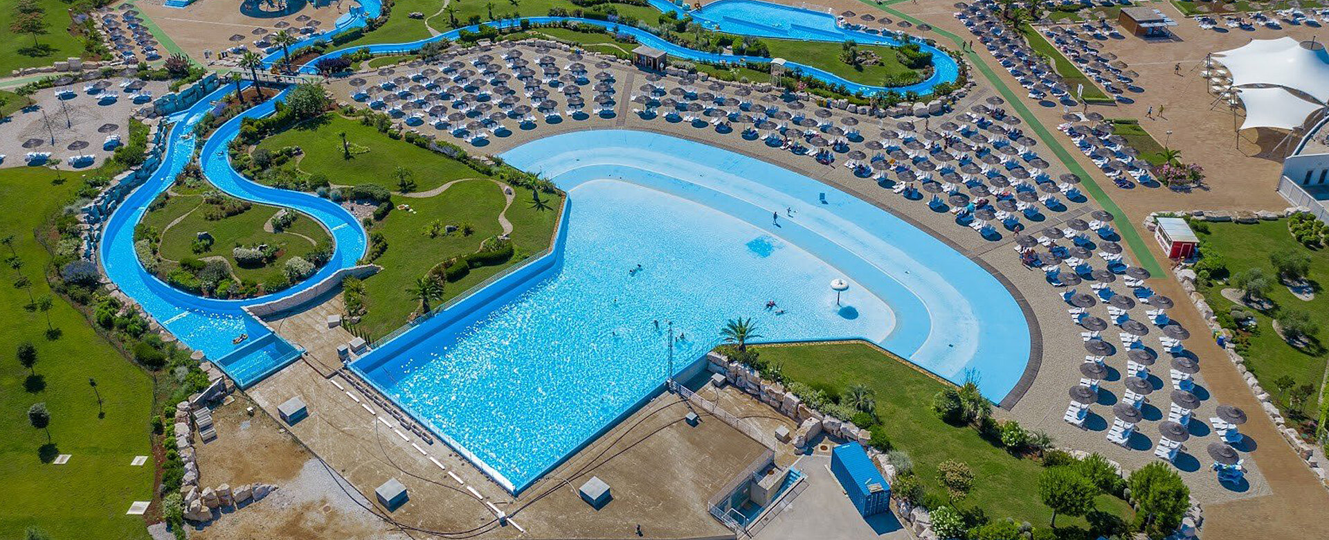 Wave pool
